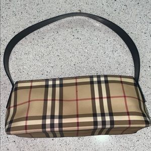 Authentic Burberry Shoulderbag